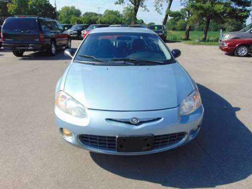 2002 CHRYSLER SEBRING LXI 4DR AUTO LOADED V6 GOOD MI DEPENDABLE... for sale in Union Grove, IL