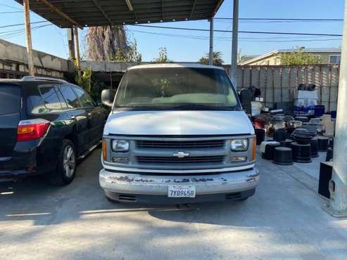2001 Chevy Express - cars & trucks - by owner - vehicle automotive... for sale in Los Angeles, CA