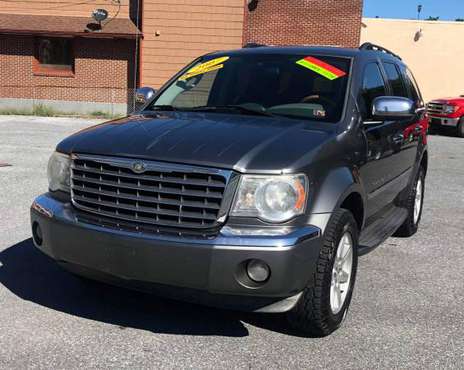 2007 Chrysler Aspen Limited 4x4 WARRANTY AVAILABLE for sale in HARRISBURG, PA