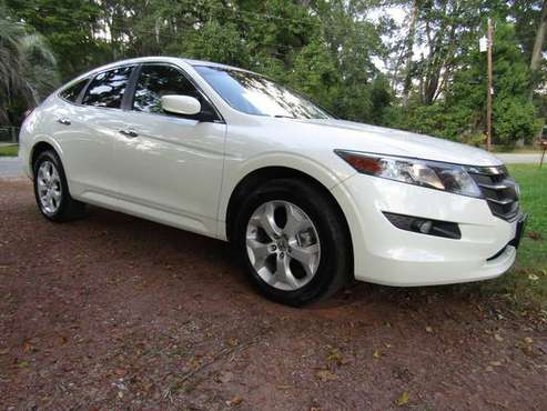 2012 *Honda* *Crosstour* *fully loaded with leather car - cars &... for sale in Garden city, GA