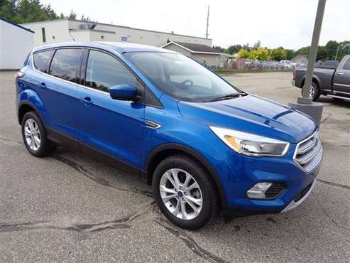 2017 FORD ESCAPE SE 4WD SUV 1.5L 4 cyl EcoBoost 15393 miles for sale in Wautoma, WI