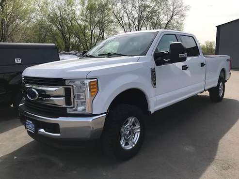 2018 Ford F250 XLT Crew cab - - by dealer - vehicle for sale in Rogers, MN