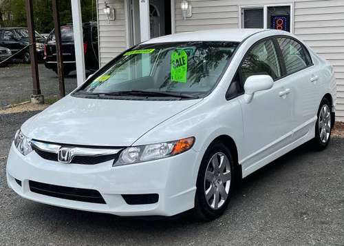 2011 Honda Civic LX w/new inspection sticker & warranty - cars & for sale in Attleboro, RI