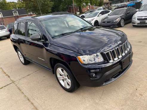 2011 Jeep Compass Latitude *76K Miles!* Clean Title! - cars & trucks... for sale in Lincoln, IA