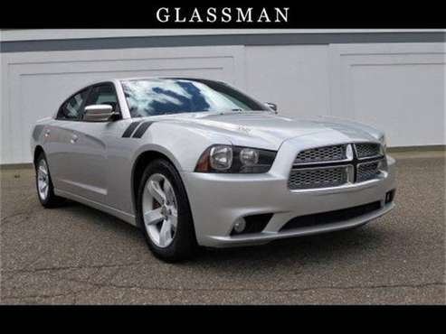 2012 Dodge Charger Silver for sale in Southfield, MI