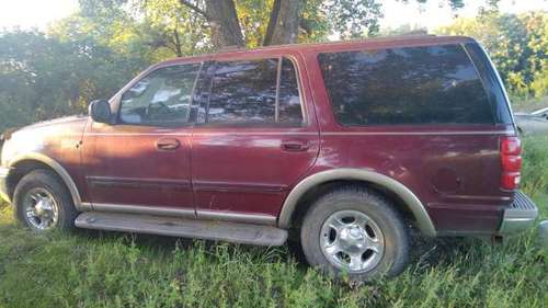 2000 Expedition Eddie Bauer for sale in Montevideo, MN
