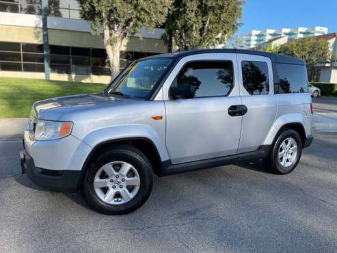 2009 Honda Element EX 4WD Clean Title! 30 Service Records - cars & for sale in Irvine, CA