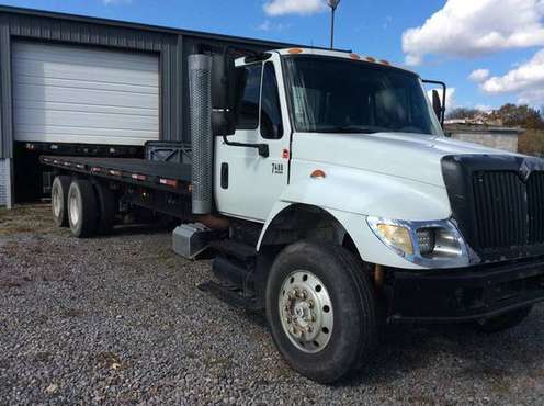 2007 International 7400 26' T/A Flatbed Truck RTR# 0103931-01 - cars... for sale in Kinsman, OH