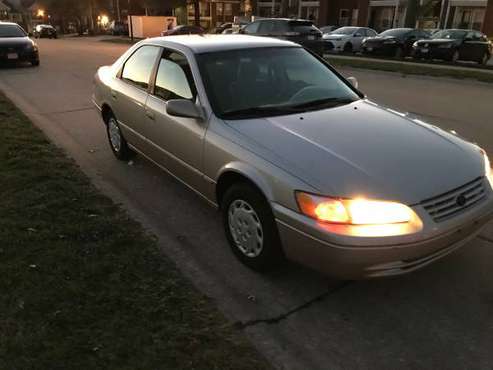 1997 Toyota Camry - cars & trucks - by owner - vehicle automotive sale for sale in St. Charles, MO
