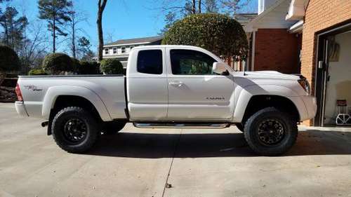2008 Toyota Tacoma - cars & trucks - by owner - vehicle automotive... for sale in Greenville, SC