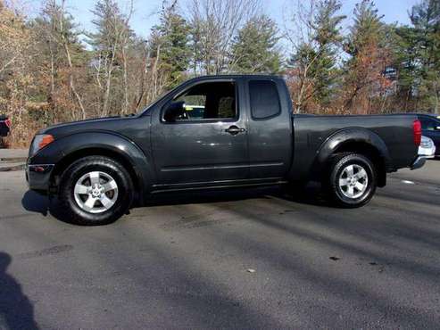 2010 Nissan Frontier SE V6 4x4 4dr King Cab Pickup 5A WE CAN FINANCE... for sale in Londonderry, NH