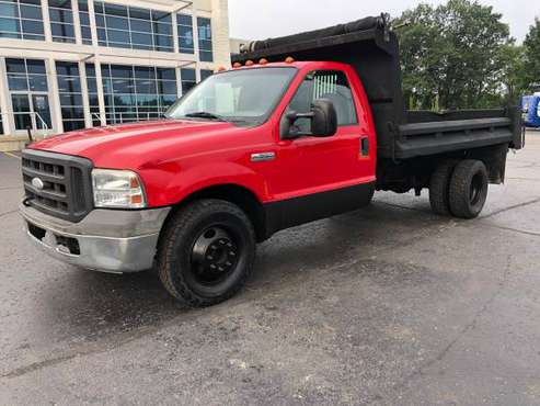 1 Owner! 2005 Ford F350 Super Duty! Cab & Chassis! Dump Truck! for sale in Ortonville, MI