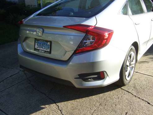 Perfect 2017 Honda Civic - cars & trucks - by owner - vehicle... for sale in Potomac, District Of Columbia