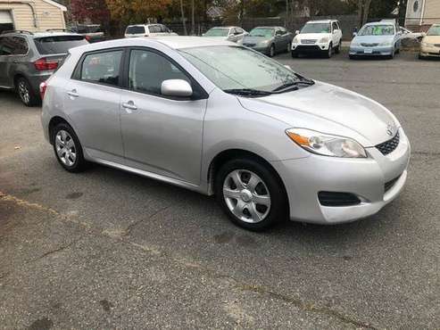 2009 Toyota Matrix - cars & trucks - by owner - vehicle automotive... for sale in Tucson, AZ