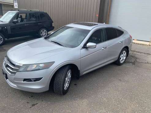 2010 Honda Accord crosstour awd clean title v6 for sale in Forest Grove, OR