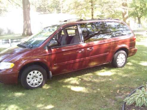 2007 CHRYSLER TOWN & COUNTRY LX for sale in Walkerton, IN