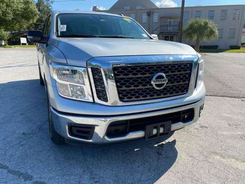 2017 Nissan Titan SV 4x2 4dr Crew Cab - cars & trucks - by dealer -... for sale in TAMPA, FL