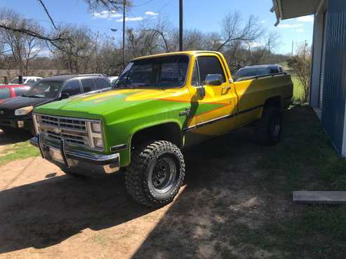 1985 Chevrolet k20 4x4 - cars & trucks - by dealer - vehicle... for sale in Buda, TX