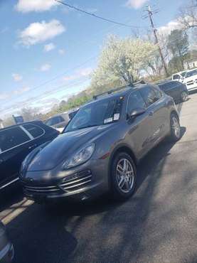 EVERYONE APPROVED! 2014 PORSCHE CAYENNE PLATINUM 9700 DOWN - cars for sale in Tucker, GA