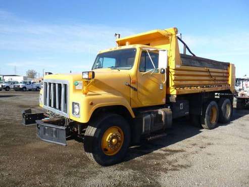 1996 International 2574 T/A Dump Truck - cars & trucks - by dealer -... for sale in Sacramento , CA