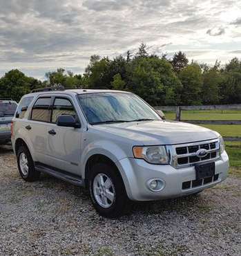 2008 FORD ESCAPE XLT SUV 4x4 for sale in New Oxford, PA
