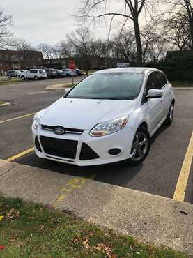 Ford Focus - cars & trucks - by owner - vehicle automotive sale for sale in Buffalo Grove, IL