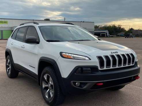 2017 JEEP CHEROKEE TRAILHAWK 4x4 CHEAP NICE - cars & trucks - by... for sale in South Houston, TX