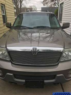 2004 Lincoln Navigator for sale in milwaukee, WI