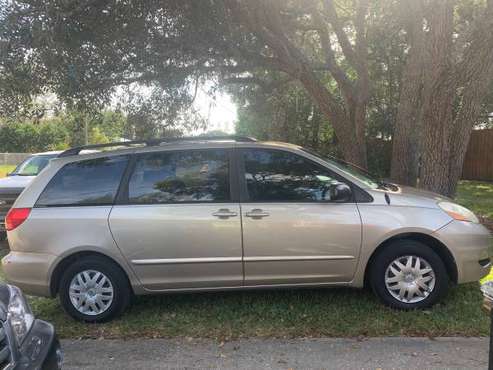 Toyota Sienna CE Mini Van - cars & trucks - by owner - vehicle... for sale in Spring Hill, FL