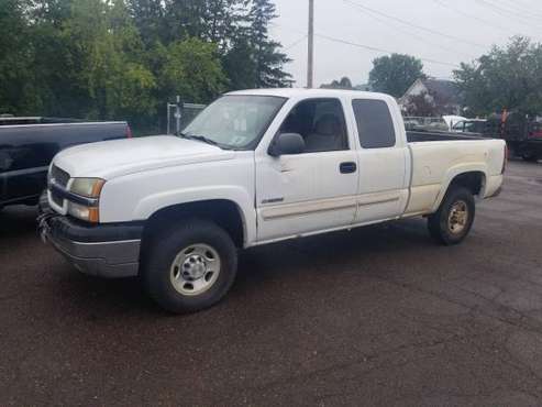 2004 Chevrolet 2500 4x4 for sale in Duluth, MN