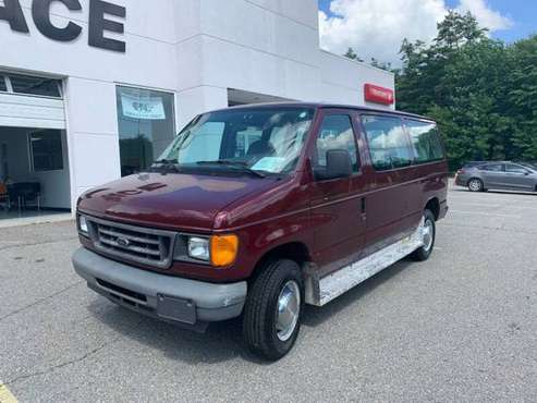 SALE FORD E-350 12 PASSENGER VAN! 108K MILES! - cars & for sale in NH