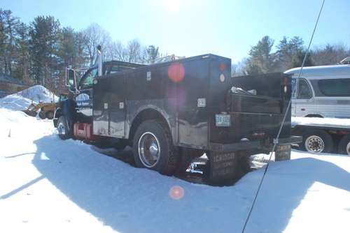 2001 F650 utility line mans body for sale in Westford, MA