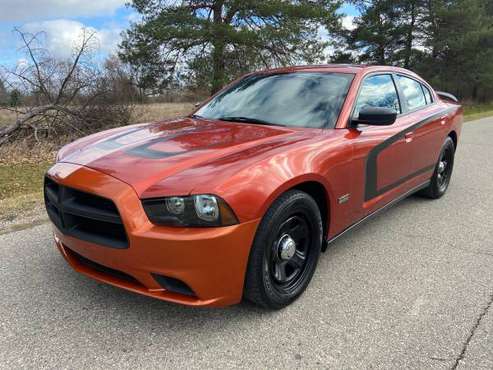 2012 dodge charger 5.7 v8 - cars & trucks - by owner - vehicle... for sale in Utica, MI