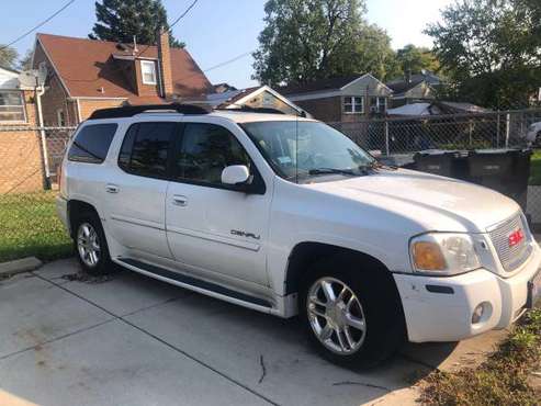 2006 Envoy Denali XL - cars & trucks - by owner - vehicle automotive... for sale in Chicago, IL