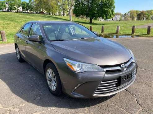 2017 TOYOTA CAMRY only 37k for sale in New Britain, CT