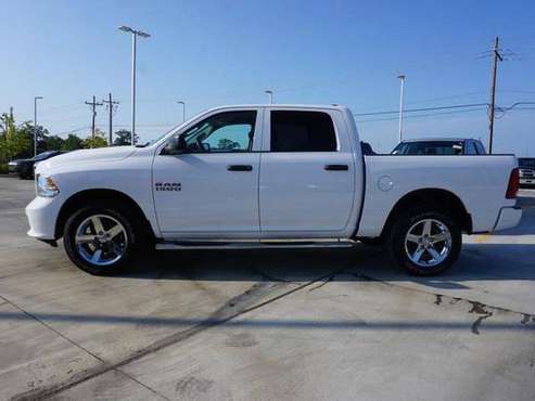 2017 Ram 1500 Express 4WD 5ft7 Box for sale in Baton Rouge , LA