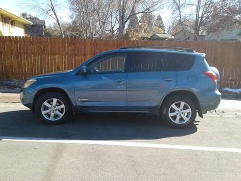2007 RAV4 V6 with towing pkg. - cars & trucks - by owner - vehicle... for sale in Fort Collins, CO