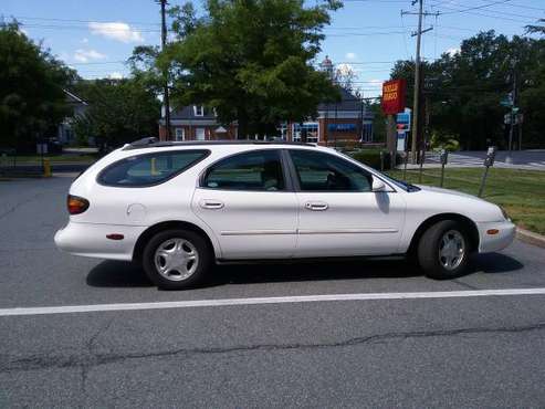 Ford Taurus GL Wagon 91K - cars & trucks - by owner - vehicle... for sale in Washington, District Of Columbia