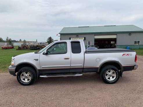 2003 Ford F150 XLT FX4**Only 113,000 Miles** for sale in Sioux Falls, SD