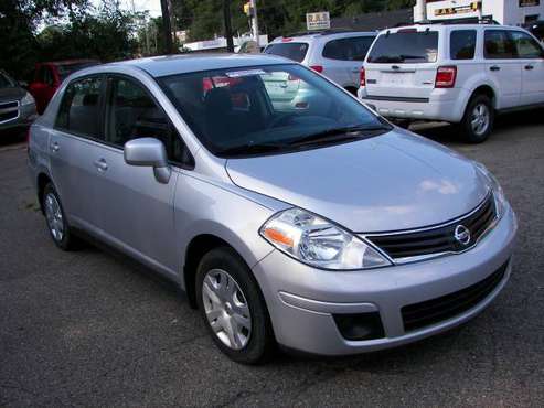 2010 NISSAN VERSA 1.8 S for sale in Pittsburgh, PA