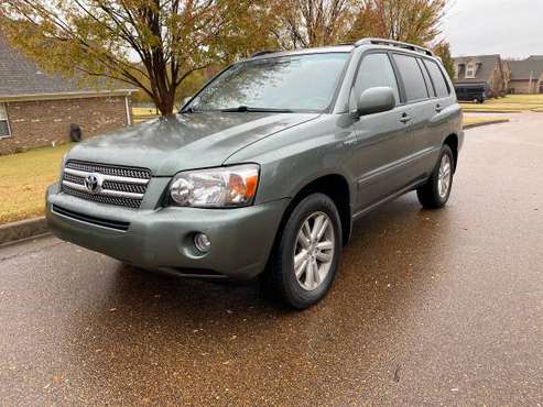 2007 Toyota Highlander hybrid low miles - cars & trucks - by owner -... for sale in Southaven, TN