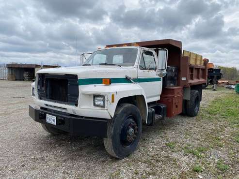 1988 Ford F700 Dump Truck for sale in Eden, NY