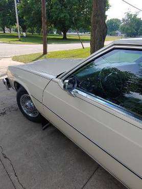 1984 Buick Le Sabre Limited - cars & trucks - by owner - vehicle... for sale in Ottawa, IL