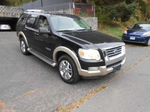 2006 Ford Explorer Eddie Bauer Navigation DVD Leather 3rd Row - cars... for sale in Seymour, NY