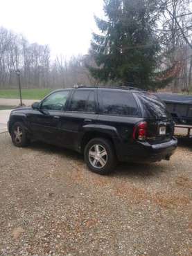 2009 Chevrolet Trailblazer 4x4 - cars & trucks - by owner - vehicle... for sale in Mogadore, OH
