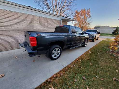 2017 chevrolet silverado z71 - cars & trucks - by owner - vehicle... for sale in Clinton Township, MI