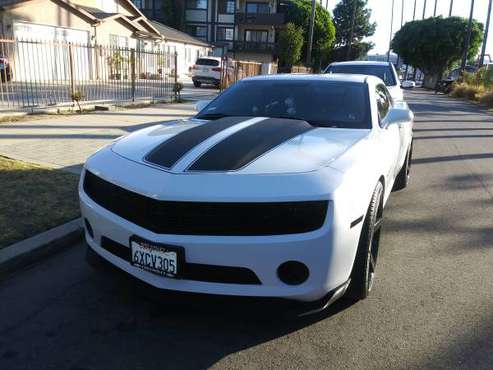 2013 chevy camaro LS for sale in Pacoima, CA