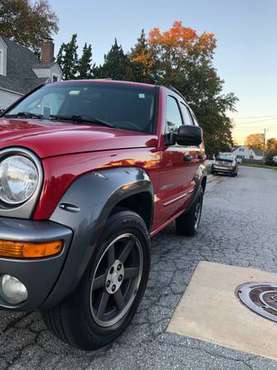 2003 Jeep Liberty - cars & trucks - by owner - vehicle automotive sale for sale in Wilmington, DE