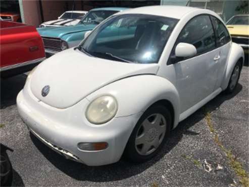1998 Volkswagen Beetle for sale in Miami, FL