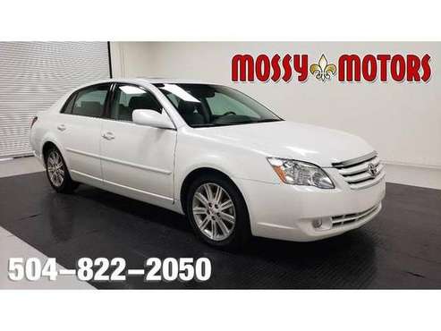 2006 Toyota Avalon sedan LIMITED - White for sale in New Orleans, LA